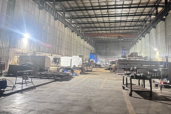 鈑金333333.jpg 鈑金333333.jpg